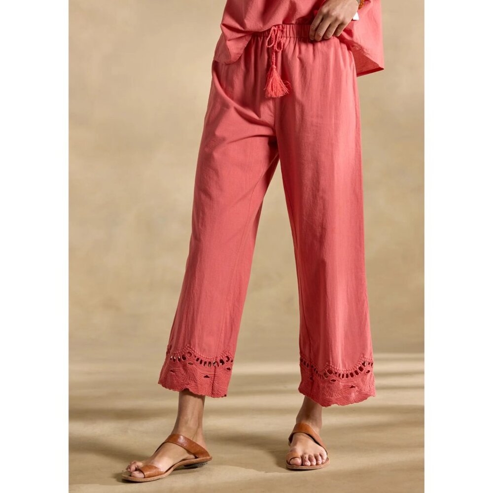 from Sundance, Dylan LA-CA, new Stevie cropped pants Size Large NWT